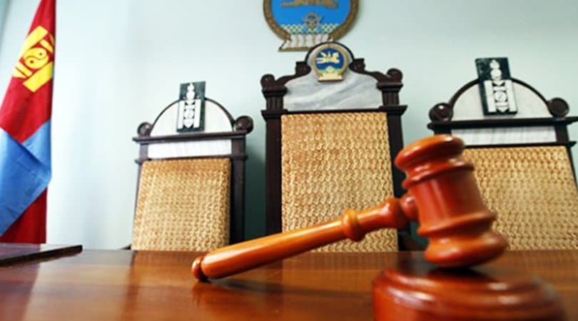 Хүүгээ бусдын гарт алдсан ээж хэрэгтнийг ӨРШӨӨХИЙГ ХҮСЖЭЭ