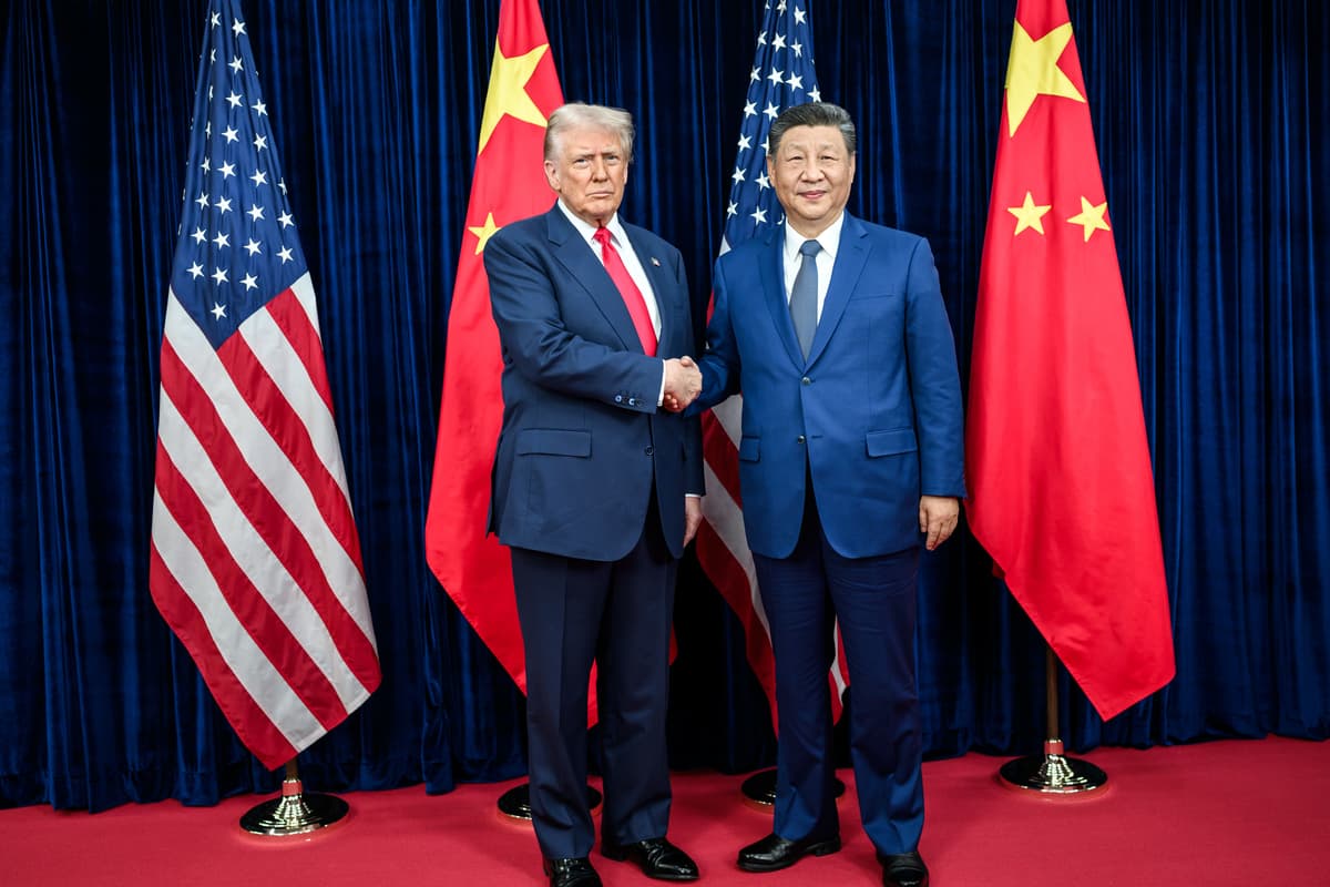 Дональд Трамп нөгөөдрөөс буюу 5-р сарын 13-наас 15-ны хооронд БНХАУ-д төрийн айлчлал хийх болсныг Хятадын Гадаад хэргийн яамны хэвлэлийн төлөөлөгч Гуо Жиакүн мэдэгдлээ.